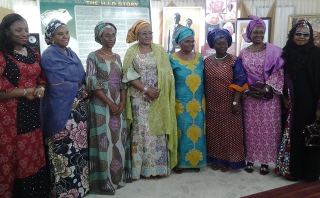 *Aisha Buhari (5th from right), Mrs. Osinbajo (3rd left) and others during the visit.