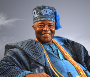 *Oba Adedotun Aremu Gbadebo...Alake and Paramount ruler of Egbaland.