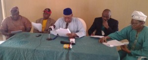 *From left are Wole Shokunbi (Chairman Ogun Nuj), Chief Nureni Ogunbayo (former President, Abeocimma), Otunba Toyin Taiwo (President Ogunciima), Emmanuel Ehintola (Managing Director,Tacoms International Ltd) and Alhaji Bidemi Mulero (Secretary-General, Ogunccima). 