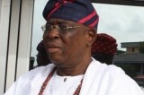 Osoba alerts on imminent collapse of newspaper industry