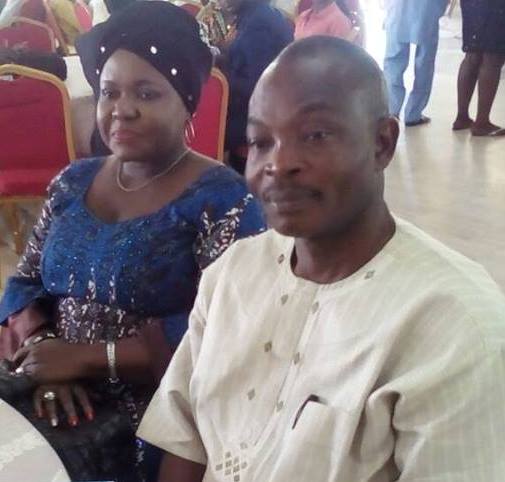 Toyin Sogbesan (left) of OGBC and Mr. Lasun Somoye of FUNAAB.