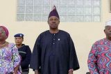 Amosun threatens to sack 16 LG, LCDA chairmen over poor IGR