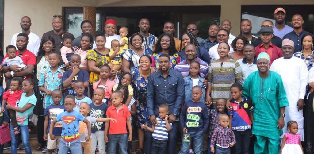 The NLNG workers in group photograph at the retreat.