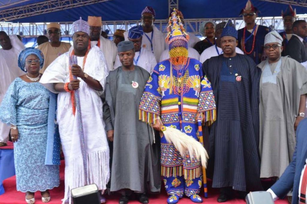 From left are Onanuga, Oba Ogunwusi, Osinbajo, Oba Ajayi, Amosun and Adekunbi and others at the event.